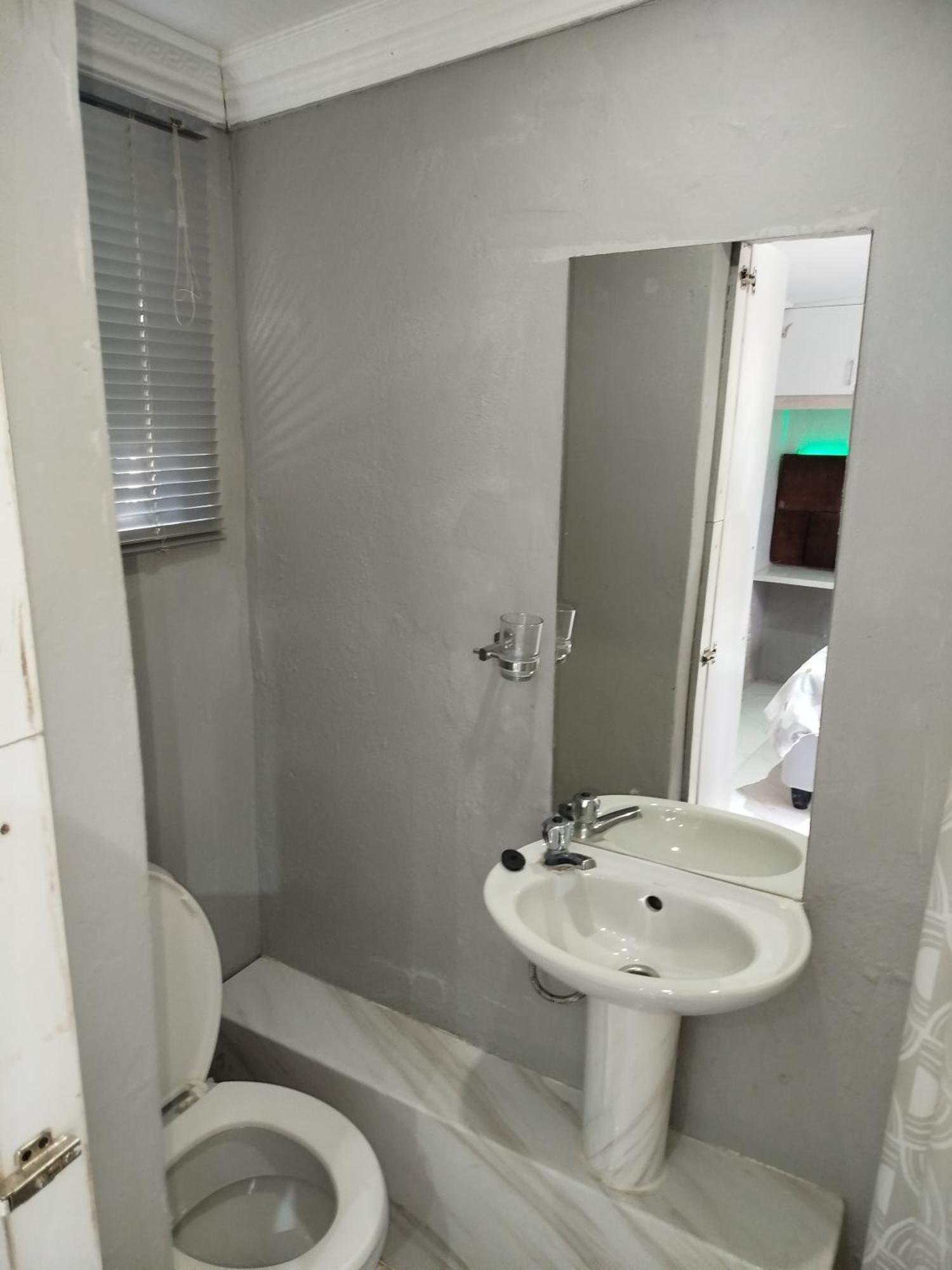 High View Accommodation East London Ruang foto